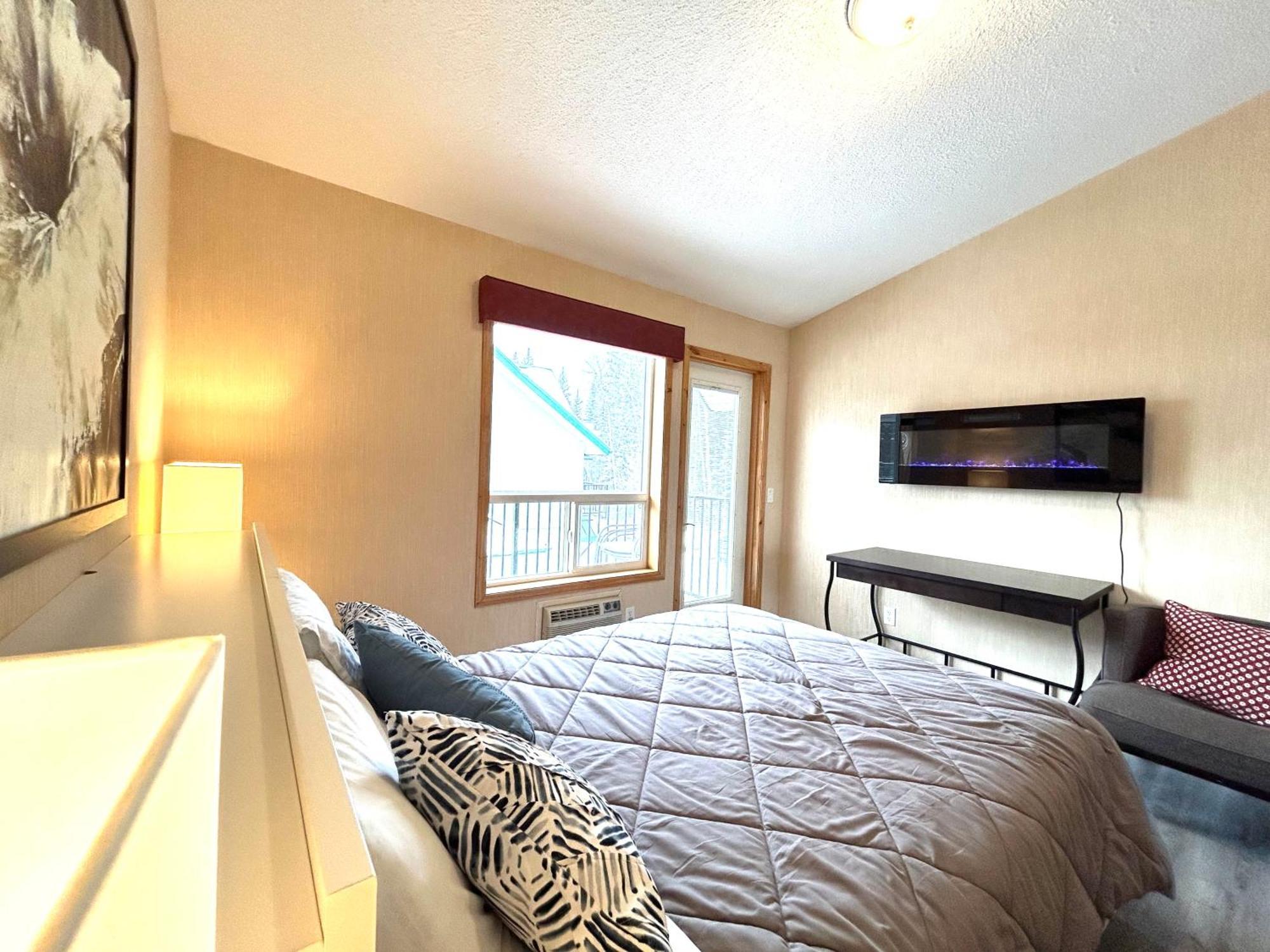 Banff Wood Lodge Canmore Zewnętrze zdjęcie