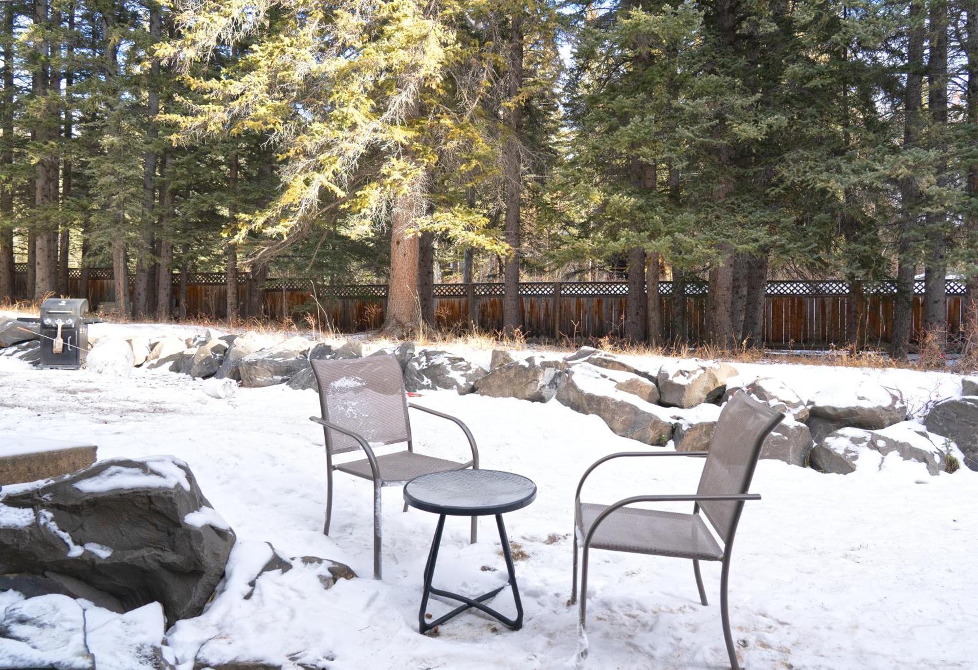 Banff Wood Lodge Canmore Zewnętrze zdjęcie