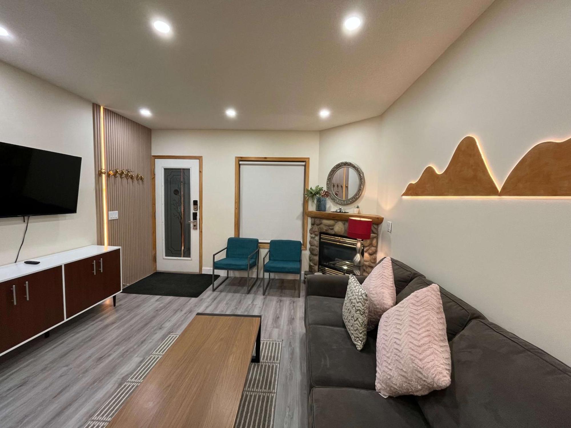 Banff Wood Lodge Canmore Zewnętrze zdjęcie
